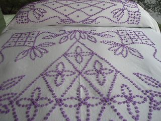 Hand Tufted Vintage Candlewick bedspread 92x102 full excel cond