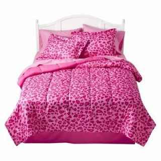 Xhilaration Twin Bed in Bag Pink Cheetah Comforter Sheets Reversible