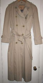 Burberry Classic Tan Ladies Trench/Raincoa t with Wool Zip Out Lining