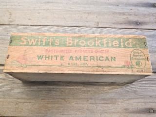 white American cheese box vintage old Swifts Brookfield clover flower