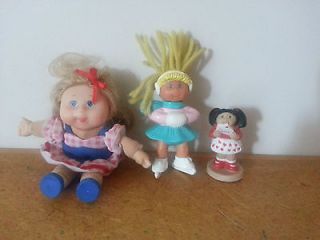 cabbage patch kids lot of 3 doll and figures awesome toys
