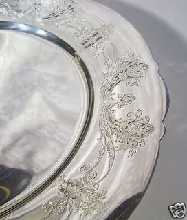 Elegant Wm Rogers Reticulated Large Round Charger Serving Platter