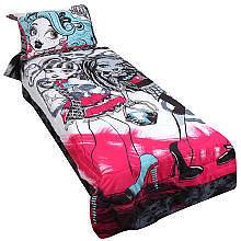 Monster High 9 Pc TWIN/Single Comforter Sheets Bedskirt Sham Pillow
