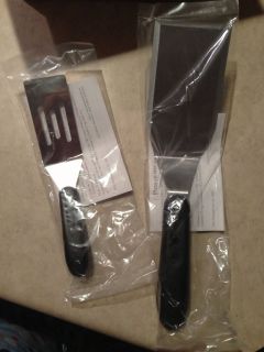 Pampered Chef Mini Serving Spatula and large serving spatula x2 new A