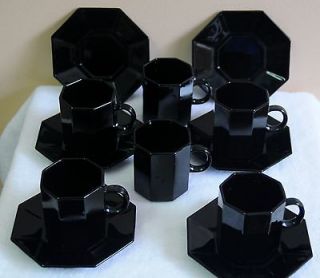 Arcopal France Black Novoctime Octagon Set of 6 mini Cups & Sauce