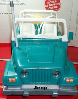 VINTAGE 1999 BARBIE DAIMLER/CHRYSL ER JEEP WRANGLER