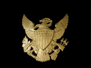 LARGE BRASS EAGLE WITH 13 STAR SHIELD SHAKO HELMET INSIGNIA INFANTRY