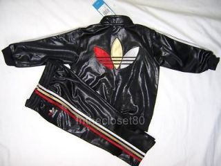 CHILE 62 BABY BOYS GIRLS FULL TRACKSUIT SHINY BLACK/GOLD/SIL VER/RED
