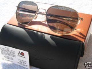 Newly listed Gold American Optical Polarized Pilot Sunglasses 55mm AO