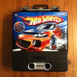 HWL02 Lot of Hot Wheels Loose Cars w Carrying Case