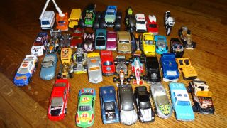 Lot of 41 Matchbox and Hot Wheels Cars Monster Trucks Plus Carry Case