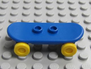 New Lego City Minifig Blue Skateboard w Yellow Wheels