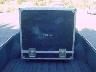 ATA Road Flight Case Large on Wheels EXC Cond  See Pics Make