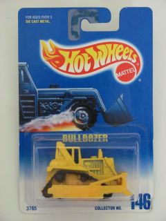 Hot Wheels 1991 Blue Card Bulldozer 146 Yellow