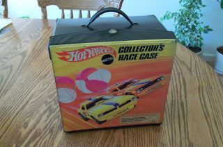 Don Prudhomme Tom McEwen Hot Wheels 72 Car Collectors Race Case 1969