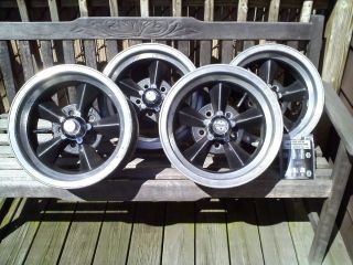  1960S PRE OCTOBER 1970 TORQ THRUST D STYLE ALUMINUM WHEELS FORD