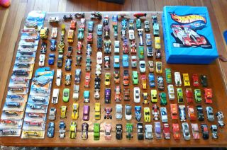 Over 150 HOT WHEELS + Case Some New In Blister Pack  Free