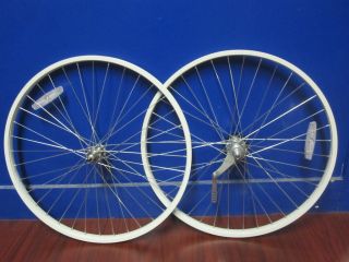 26 inch White Silver Steel Wheels Coaster Brake Beach Cruiser Bicycle