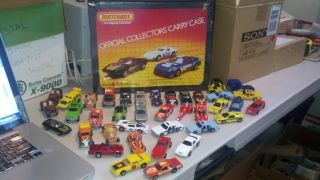 Lot of 38 Vintage Hot Wheels Cars /Vehicles w/ Matchbox Suitcase  Play