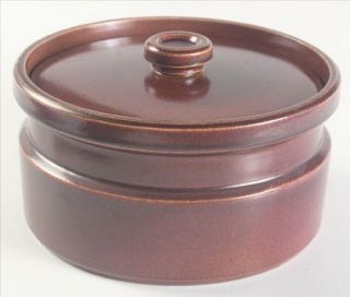 Wedgwood Sterling 1.50 Qt Round Covered Casserole, Fine China Dinnerware   Brown