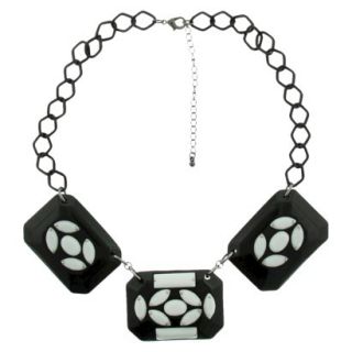 Oval Link Chain and Openwork Bib Necklace   Silver/Black/White