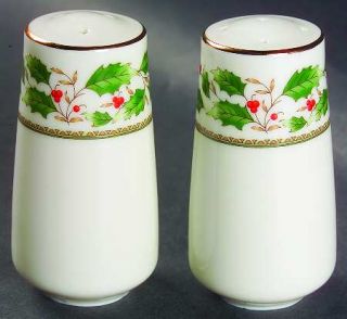 Seizan Noel Salt & Pepper Set, Fine China Dinnerware   Ivory Background    Holly