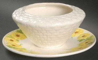 Metlox   Poppytrail   Vernon Oh Susanna Gravy Boat with Attached Underplate, Fin