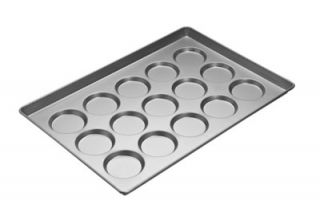 Focus Hamburger Bun/Roll And Muffin Top Pan, Holds (24) 3 3/4 in Rolls