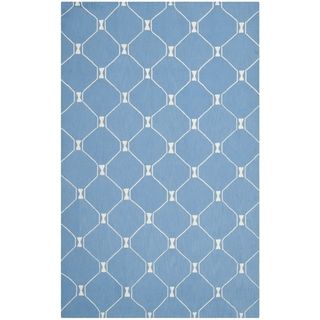 Isaac Mizrahi By Safavieh Island Lattice Blue Wool Rug (8 X 10)