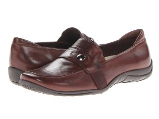 Walking Cradles Brisk Womens Slip on Shoes (Brown)