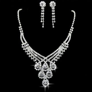 Rhinestone Beautiful Necklace And Earrings Set in Silver Alloy