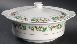 Gibson Designs Christmas Charm 1.75 Qt Round Covered Casserole, Fine China Dinne