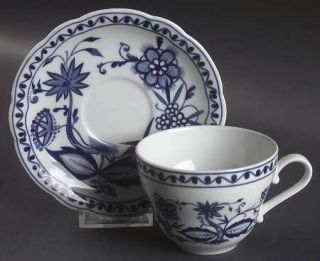Triptis Zwiebelmuster Flat Cup & Saucer Set, Fine China Dinnerware   Blue Onion